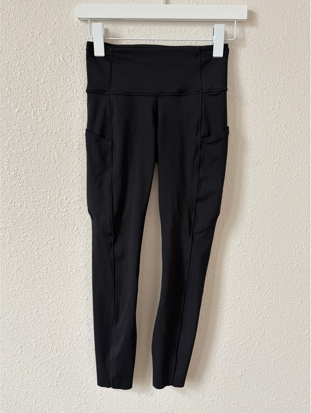 Lululemon Fast & Free 7/8 Tight II Non Reflective Nulux 25" Inseam Black Size 4